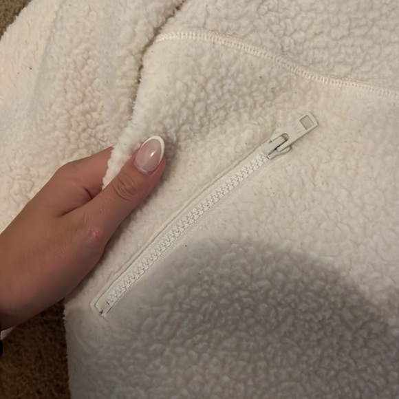 Polartec® Thermal Pro™ 1/2 Zip Hi-hip Sweater - Picture 4 of 6